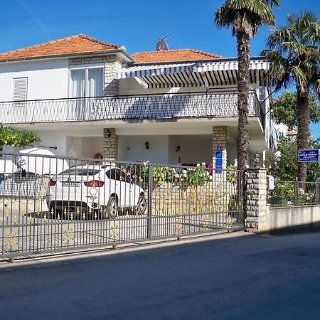 Apartment Vlado Sukošan Exteriér fotografie