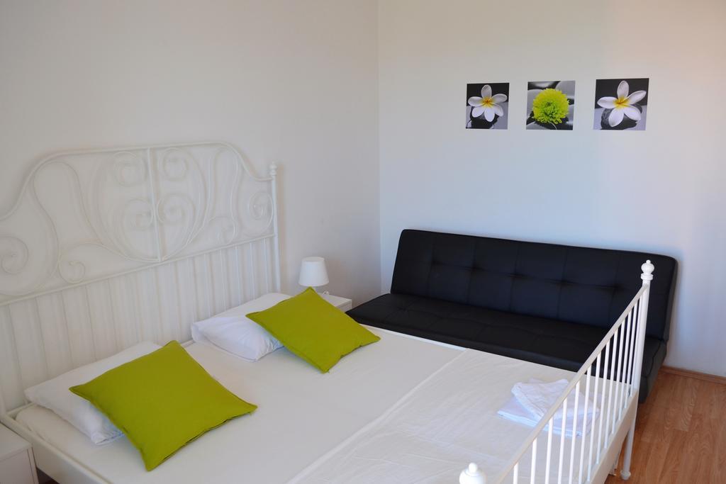 Apartment Vlado Sukošan Pokoj fotografie