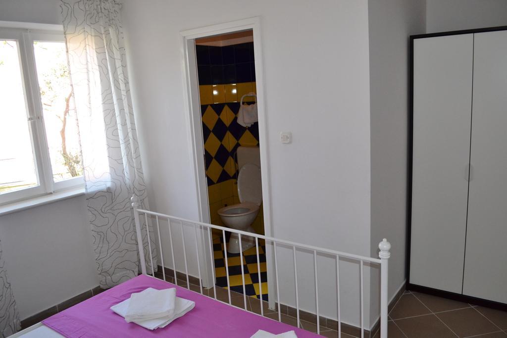 Apartment Vlado Sukošan Pokoj fotografie