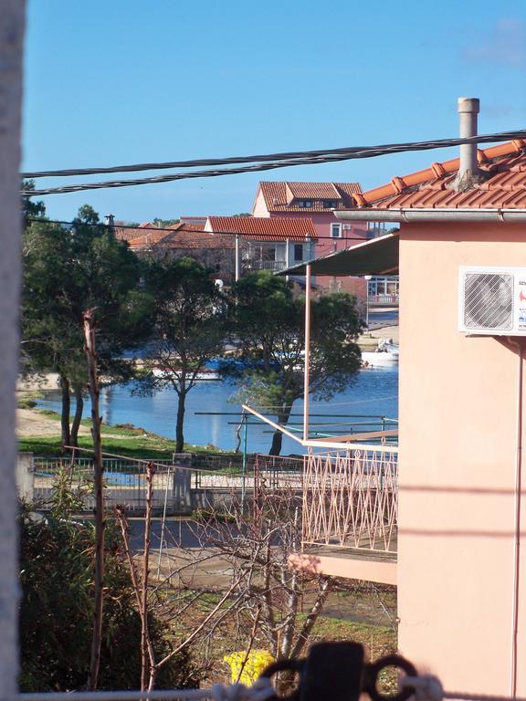 Apartment Vlado Sukošan Exteriér fotografie