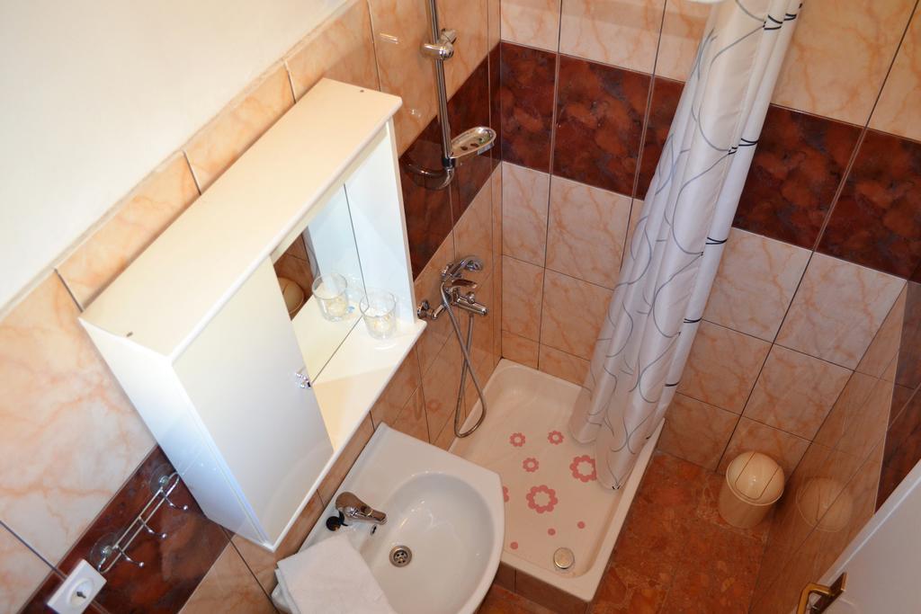 Apartment Vlado Sukošan Exteriér fotografie